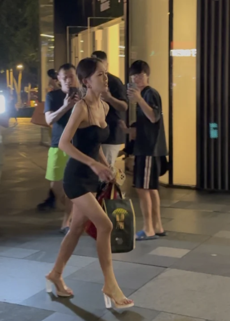 成都。你还是太超前了。。